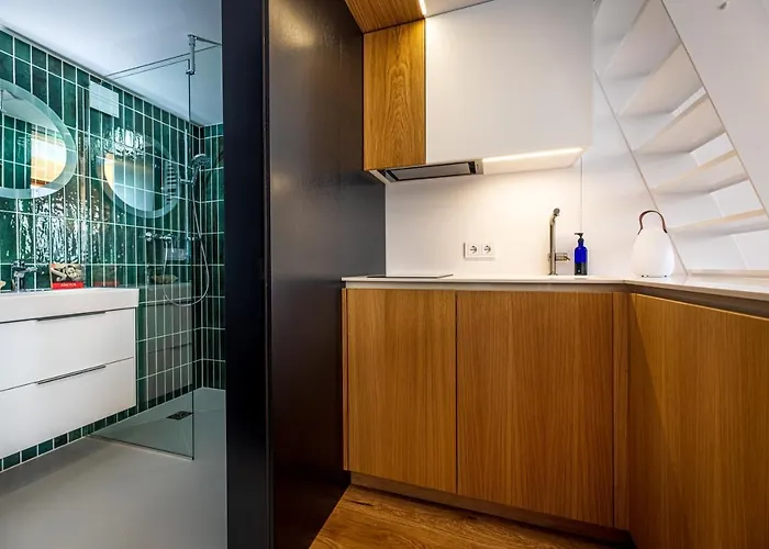 Kapitono Tiltelis Daire *